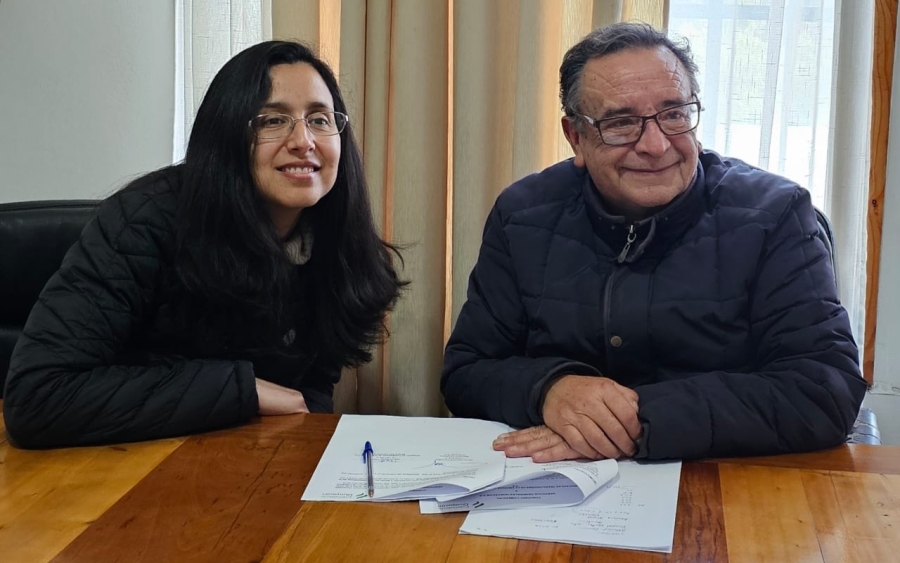 Firma convenio Crematorio Guayacán